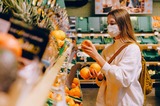 Spanish Level 1 Activity: Vamos de compras en el supermercado By Dina Espy