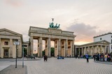 German Level 3, Activity 04: Reisen durch Berlin / Traveling Through Berlin (Online)