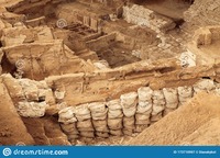 excavations-site-catalhoyuk-was-huge-neolithic-chalcolithic-settlement-southern-anatolia-turkey-unesco-world-173710997