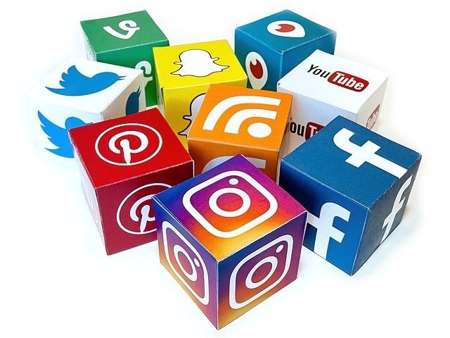 CIMW 207 - Social Media & Web Fundamentals