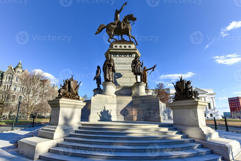 COMO SE DERRIBARON LOS MONUMENTOS